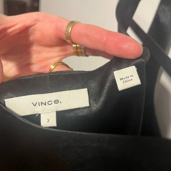 Vince - Scoop neck Midi Silk dress - Picture 4 of 6